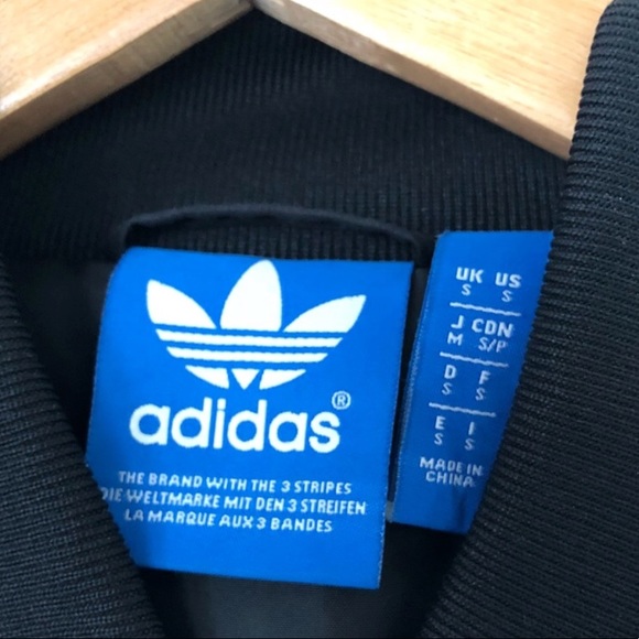ADIDAS • JACKET - Picture 5 of 7
